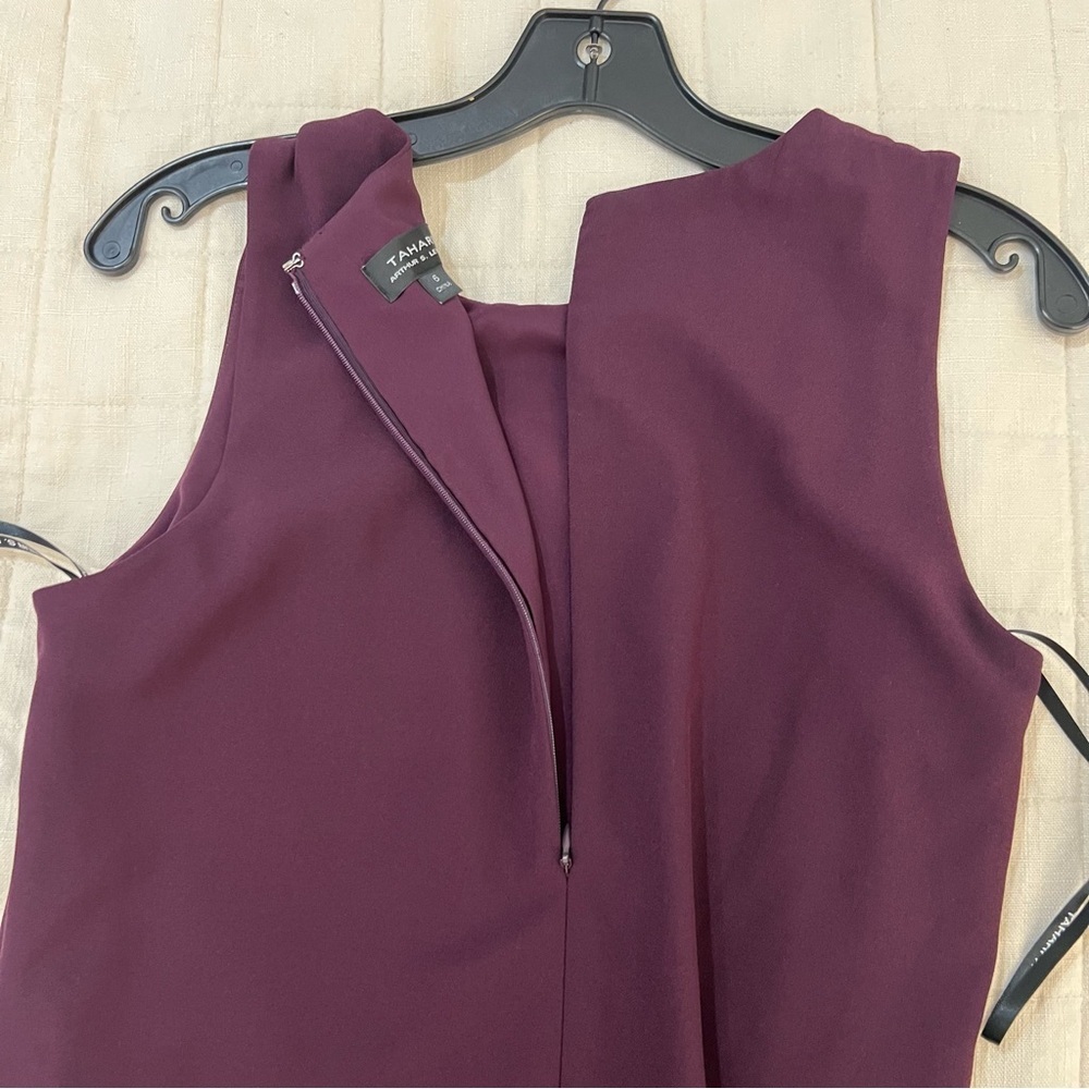 Tahari Purple Dress Feathers and Rhinestones Size 6 - Picture 6 of 10